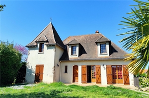 maison-villa à la vente -   86100  CHATELLERAULT, surface 131 m2 vente maison-villa - APR705247